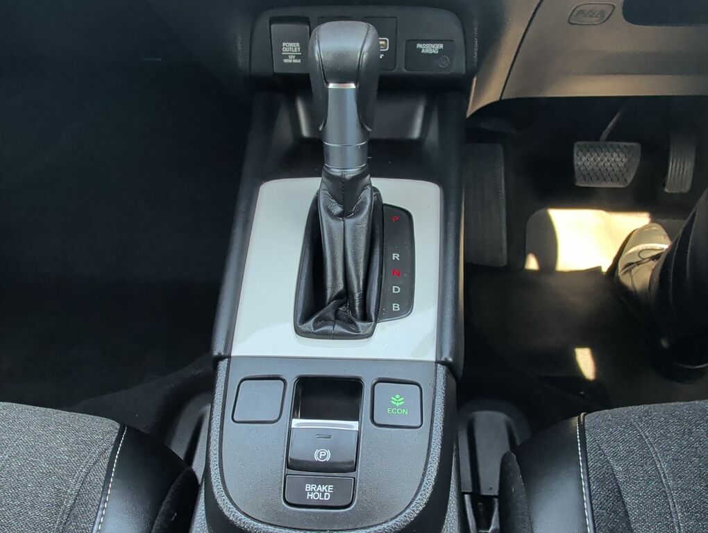 Honda Jazz Sr White #23