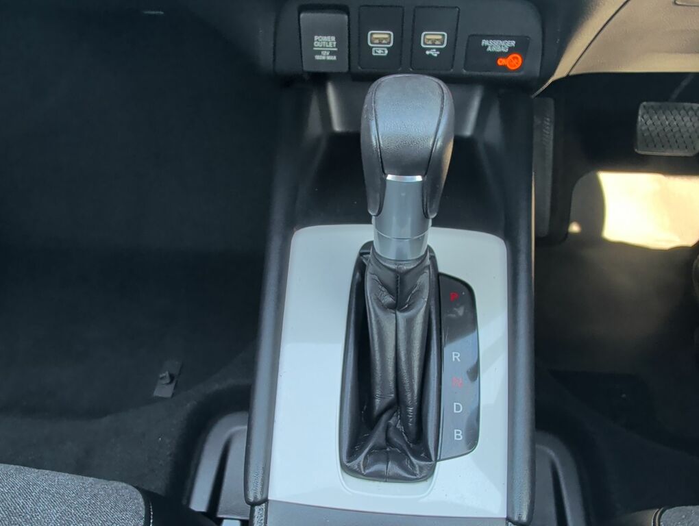 Honda Jazz Sr White #21