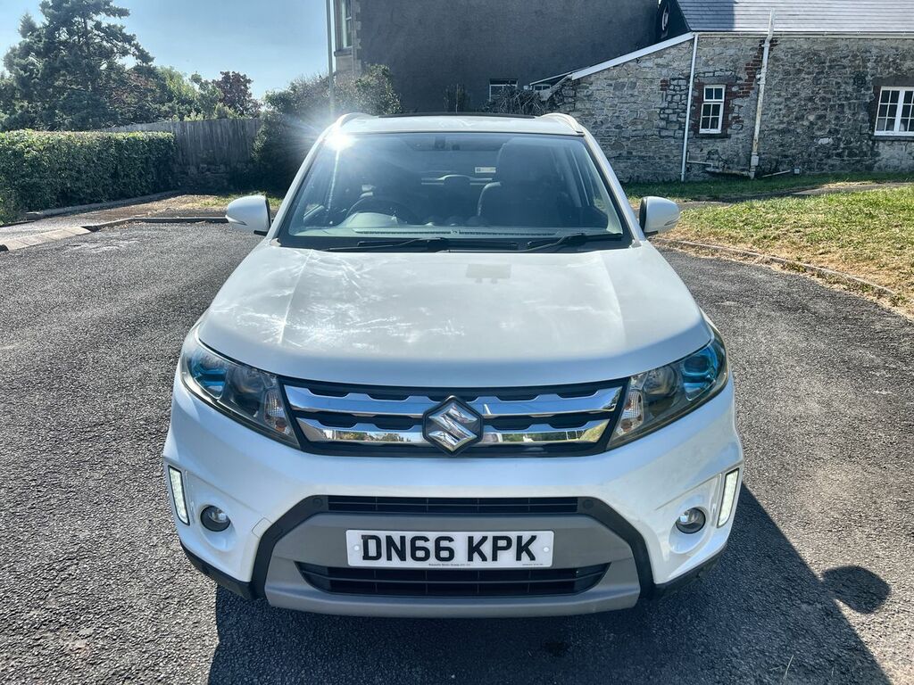 Suzuki Vitara Sz5 White #2