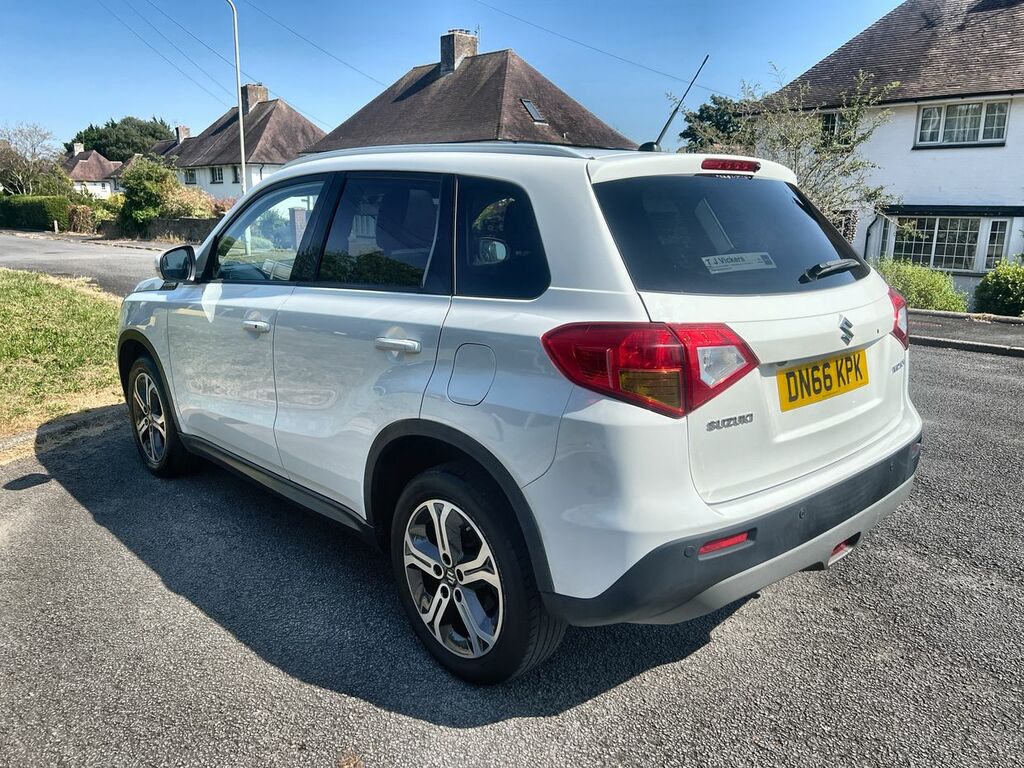 Suzuki Vitara Sz5 White #5