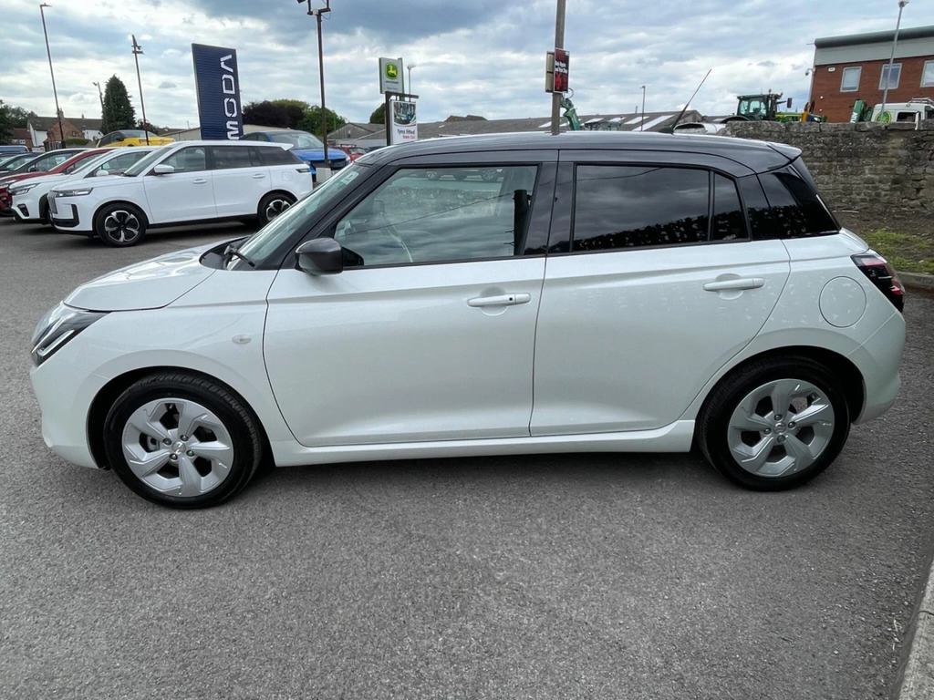 Suzuki Swift 1.2 Mhev Motion Euro 6 Ss YF75AVL White #3