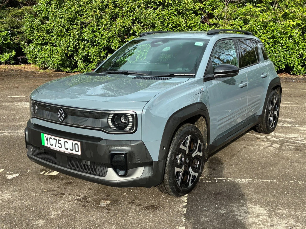 Renault 4 E-Tech Comfort Range 52Kwh Techno YC75CJO Grey #3