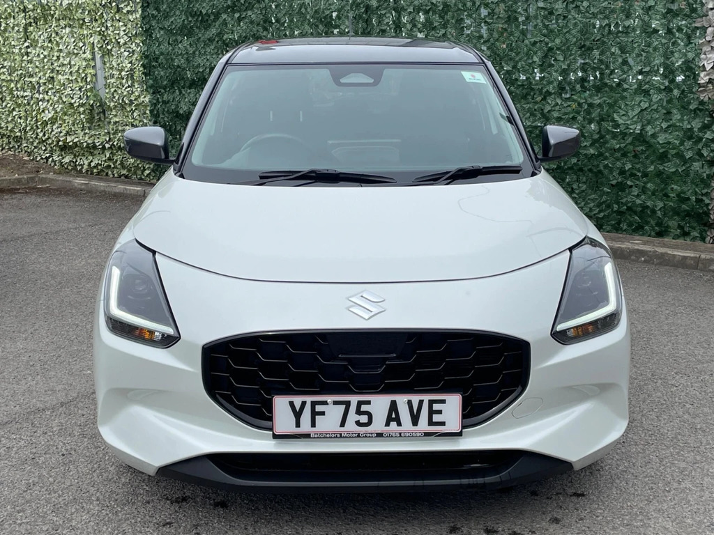 Suzuki Swift 1.2 Mhev Motion Cvt Euro 6 Ss YF75AVE White #2