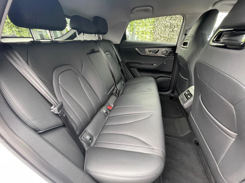 Omoda 5 1.6 Tgdi Knight Suv Dct Euro 6 Ss 1 YD26XRJ #6