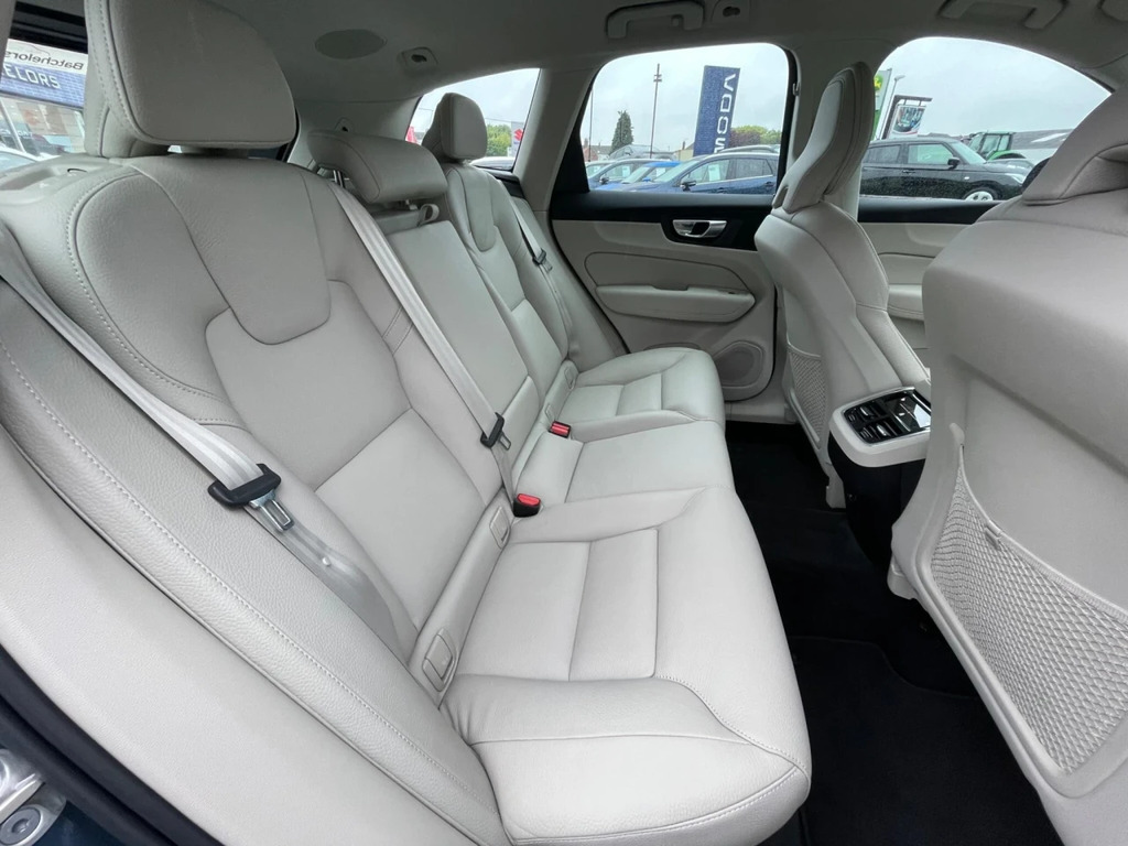 Volvo XC60 2.0 B4 Mhev Plus Euro 6 Ss NV72OLM Blue #6