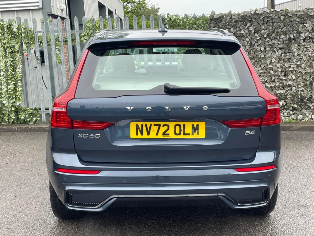 Volvo XC60 2.0 B4 Mhev Plus Euro 6 Ss NV72OLM Blue #4