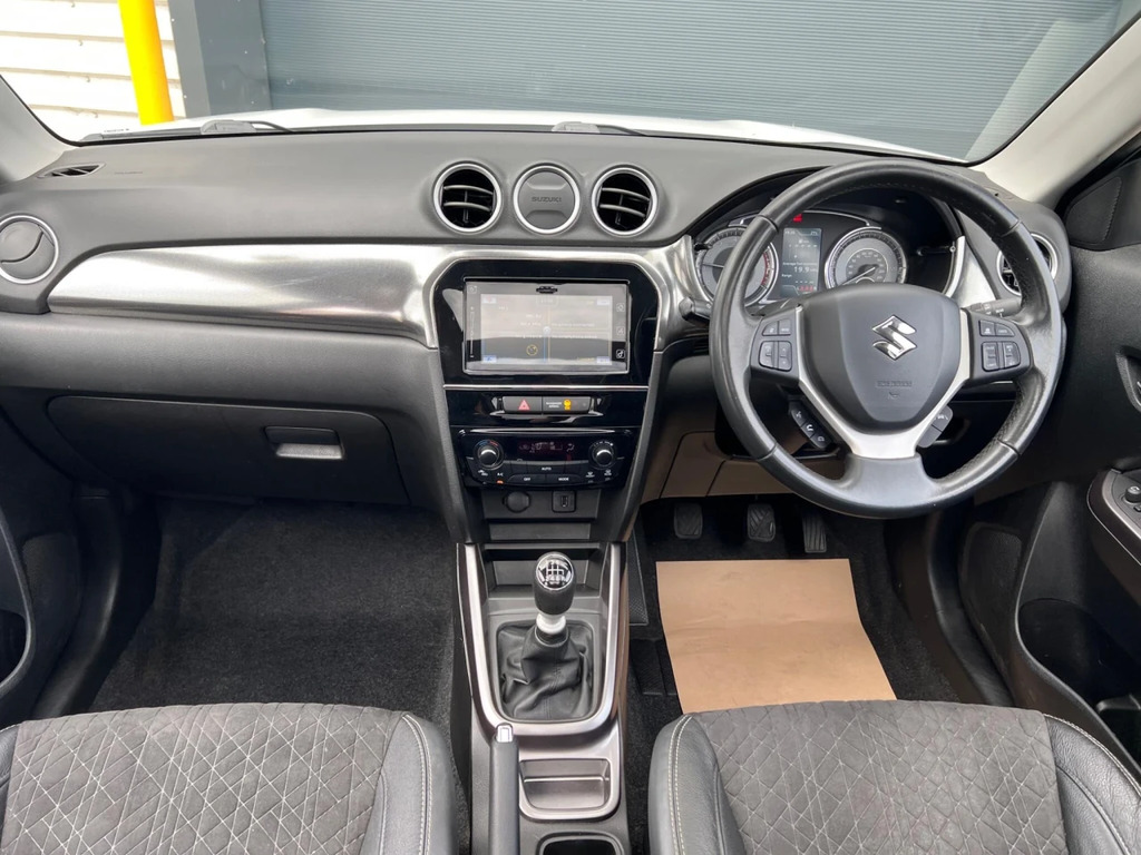 Suzuki Vitara 1.4 Boosterjet Mhev Sz5 Euro 6 Ss PJ23OBY White #3