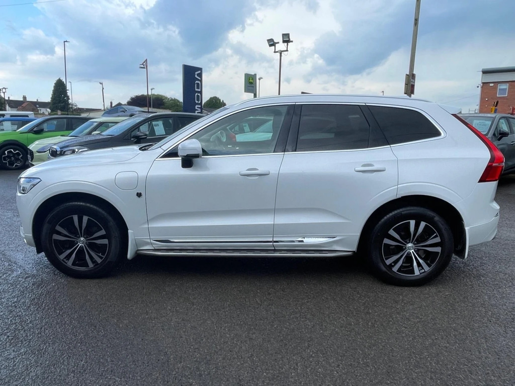 Volvo XC60 2.0H T6 Recharge 11.6Kwh Inscription Expression Au White #4
