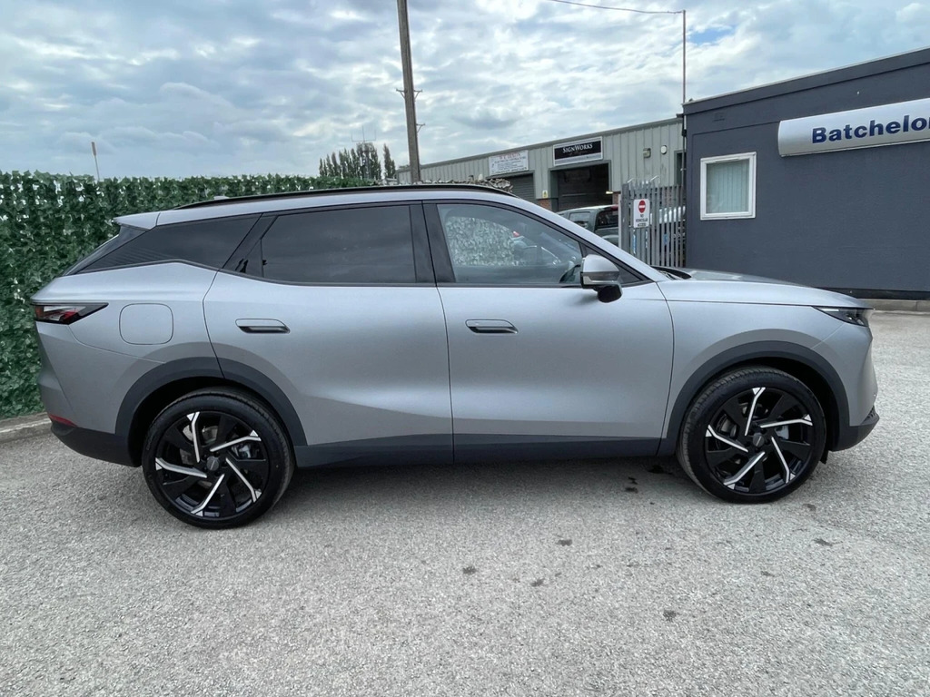 Omoda 7 1.5T Shs 18.4Kwh Noble Dht1 Euro 6 Ss Grey #6