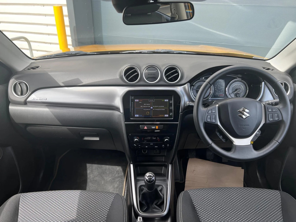 Suzuki Vitara 1.0 Boosterjet Sz-t Allgrip Euro 6 Ss Yellow #4