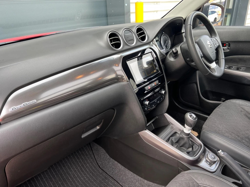 Suzuki Vitara 1.4 Boosterjet Mhev Sz5 Allgrip Euro 6 Ss BP23JWW Red #4