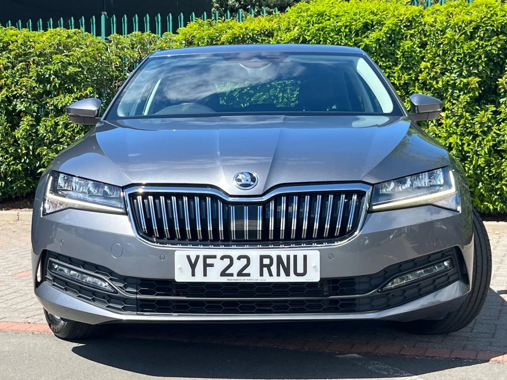 Skoda Superb 2.0 Tdi Se Technology Euro 6 Ss Grey #4