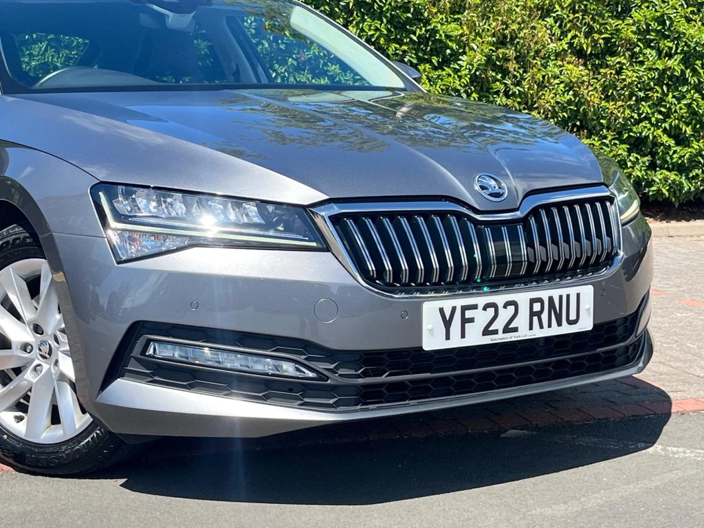 Skoda Superb 2.0 Tdi Se Technology Euro 6 Ss Grey #3