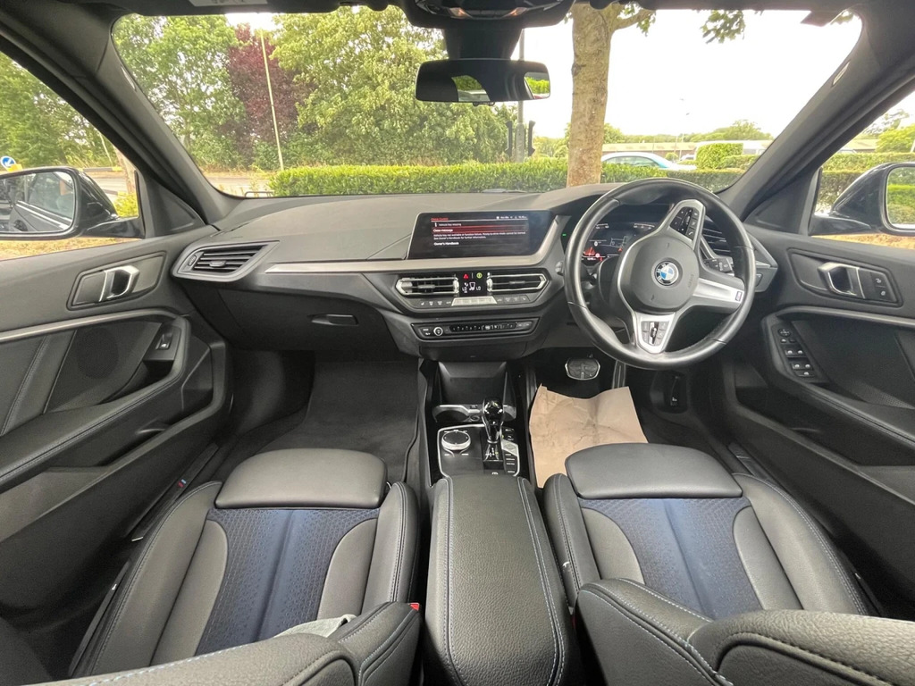 BMW 1 Series 1.5 118I M Sport Lcp Dct Euro 6 Ss YK73XGJ Black #2