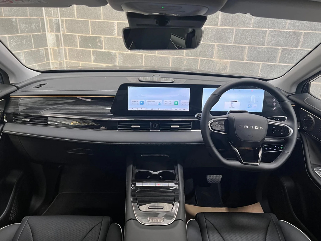Omoda E5 61.05Kwh Noble Blue #3