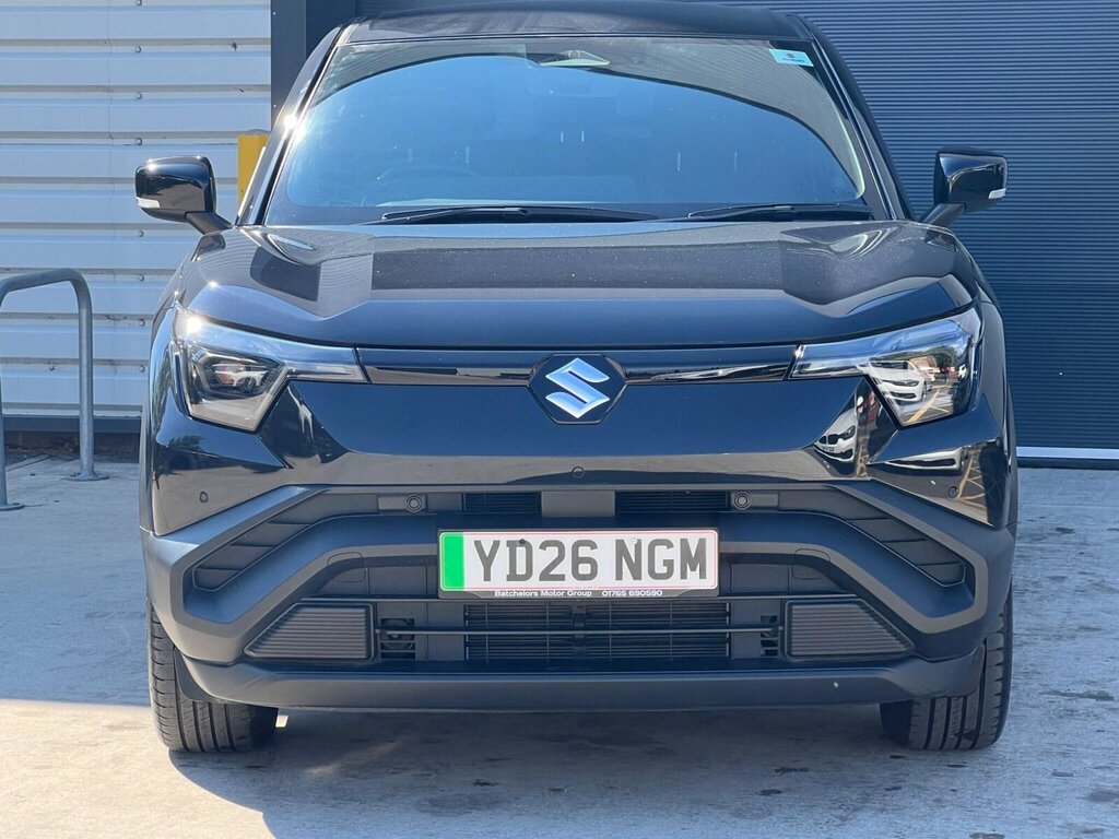 Suzuki Vitara 61Kwh Motion YD26NGM White #5
