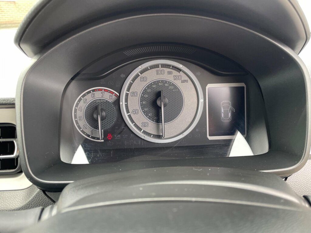 Suzuki Ignis Hatchback #20