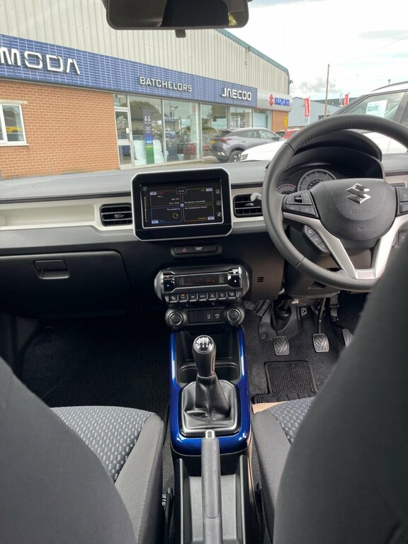 Suzuki Ignis Hatchback #7