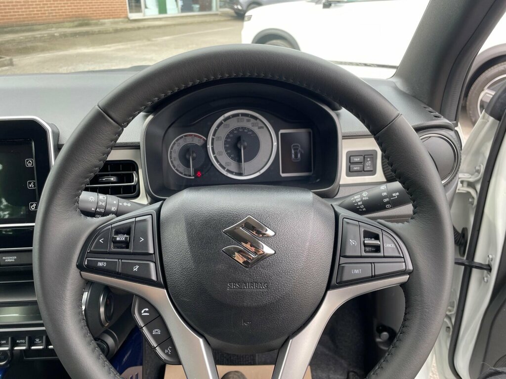 Suzuki Ignis Hatchback #22