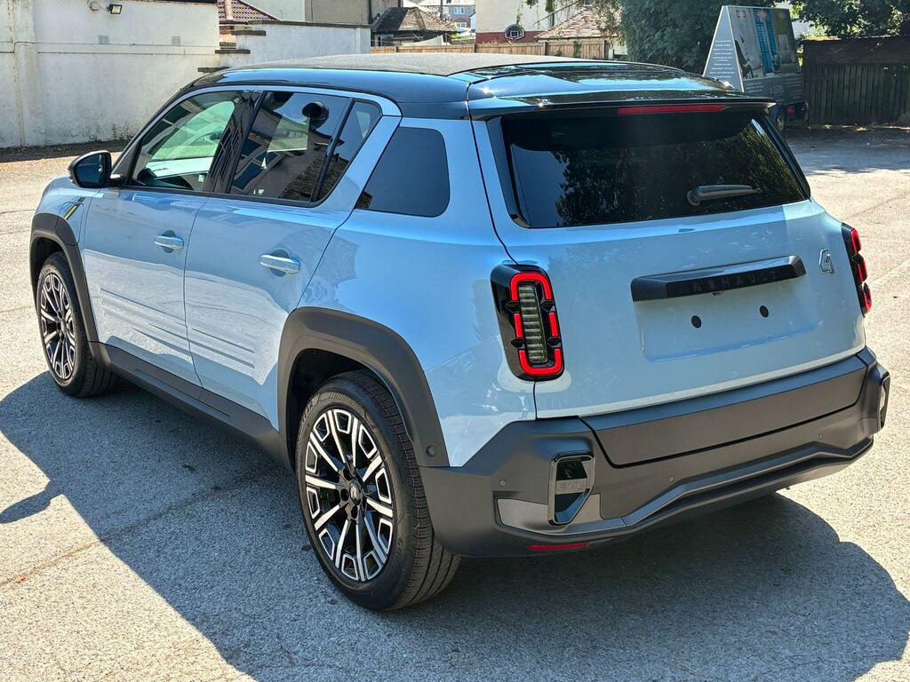 Renault 4 E-Tech Comfort Range 52Kwh Iconic Suv Plein Sud Black #4