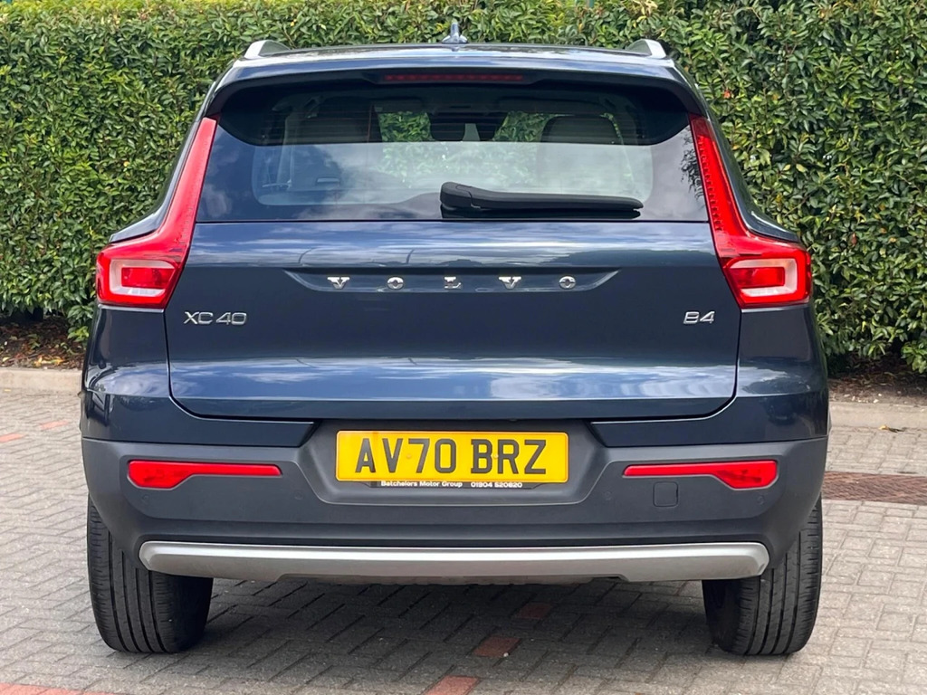 Volvo XC40 2.0 B4 Mhev Inscription Pro Euro 6 Ss AV70BRZ Blue #5