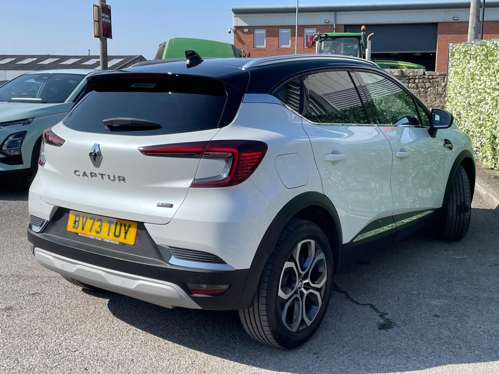 Renault Captur 1.6 E-tech 9.8Kwh Techno Euro 6 Ss BV73TUY White #6