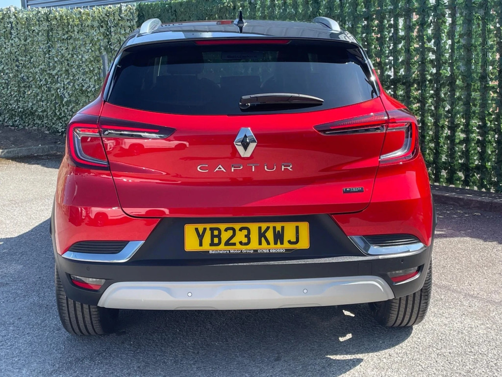 Renault Captur 1.6 E-tech Techno Euro 6 Ss YB23KWJ Red #6