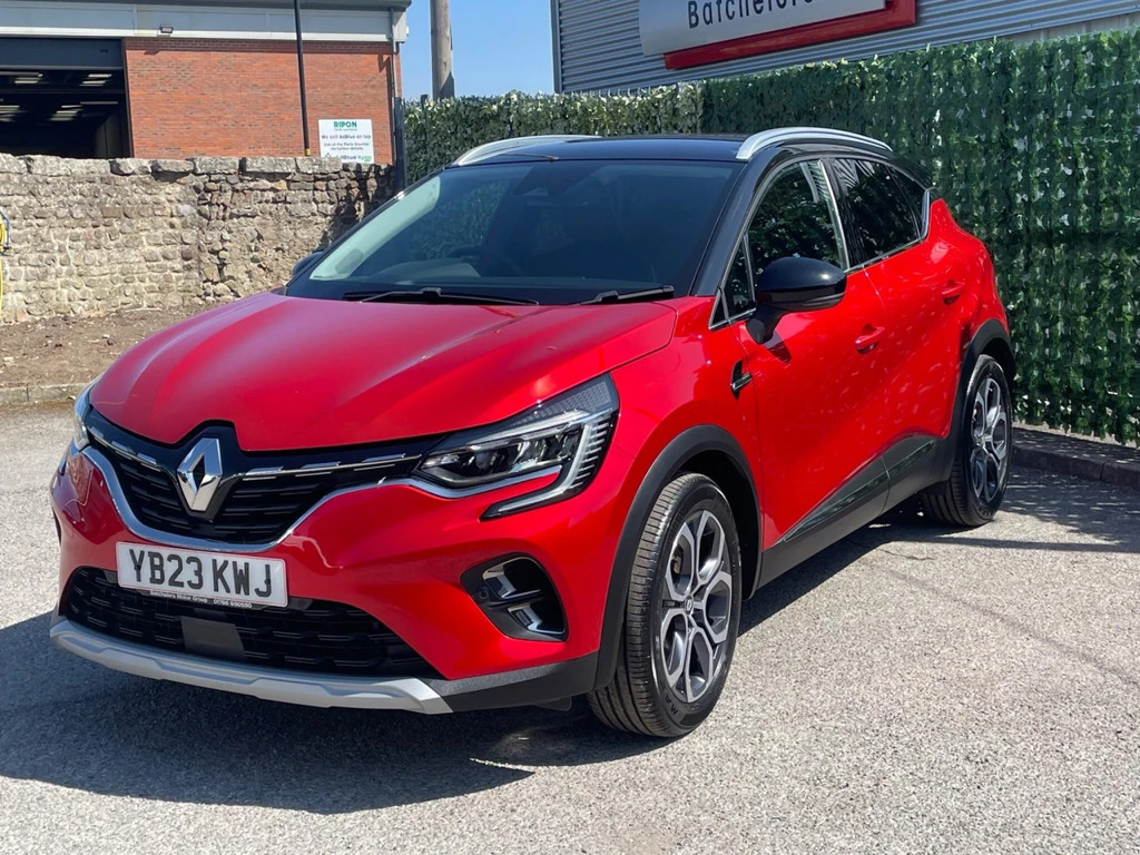 Renault Captur 1.6 E-tech Techno Euro 6 Ss YB23KWJ Red #3