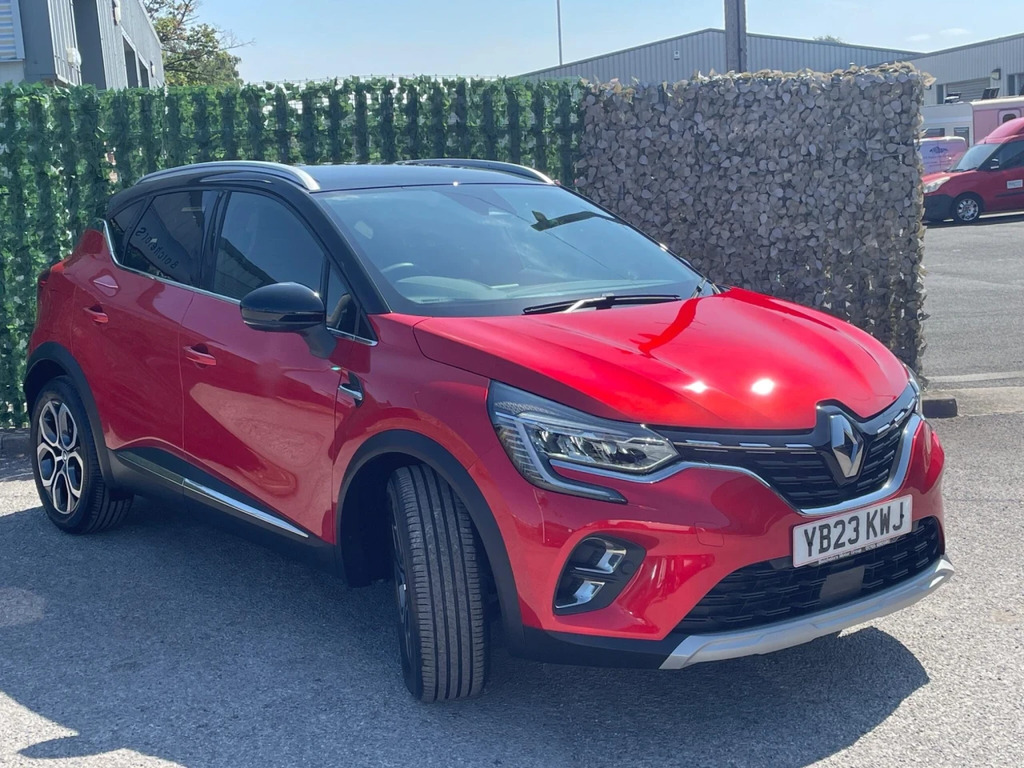 Renault Captur 1.6 E-tech Techno Euro 6 Ss YB23KWJ Red