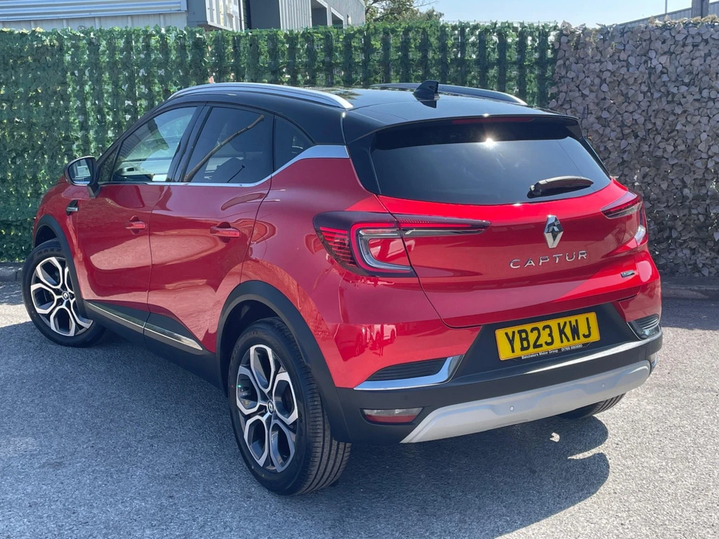 Renault Captur 1.6 E-tech Techno Euro 6 Ss YB23KWJ Red #4