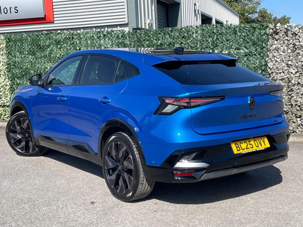 Renault Rafale E-tech Phev Atelier Alpine White #3