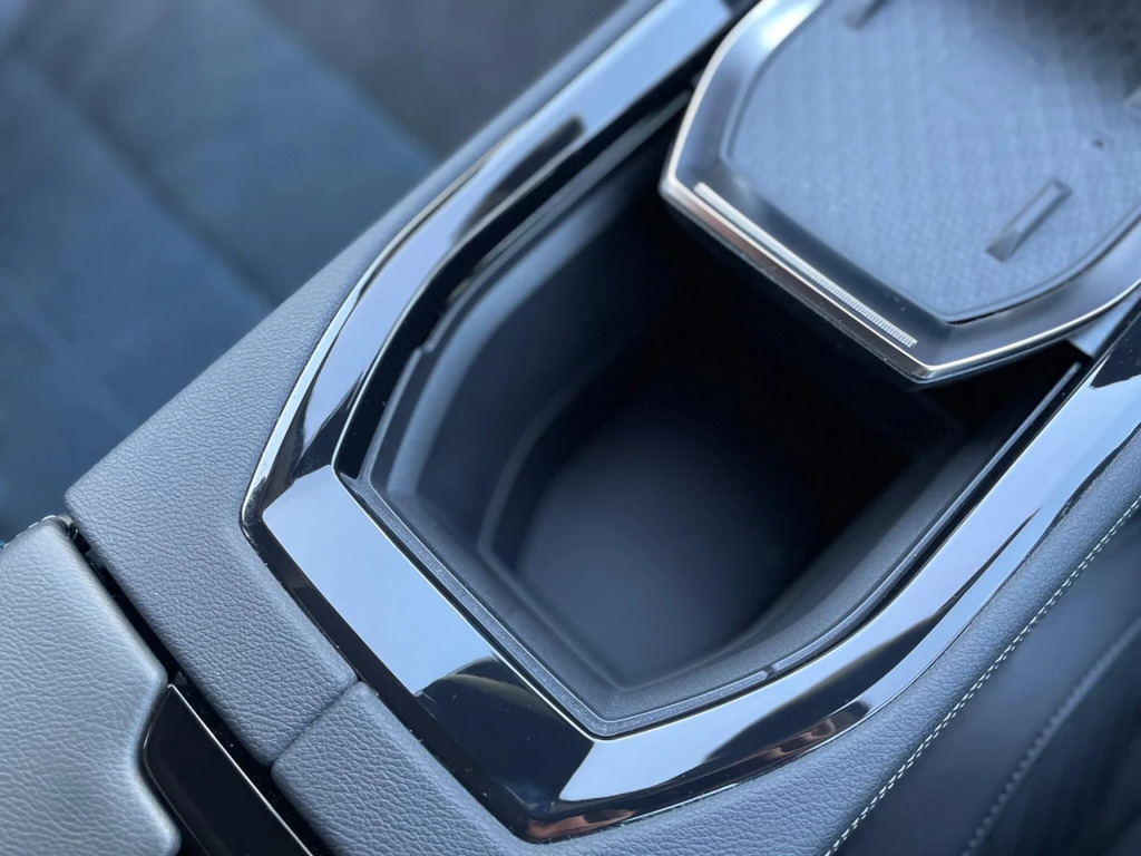 Renault Rafale E-tech Phev Atelier Alpine White #9