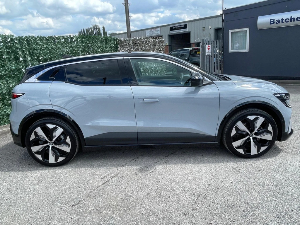 Renault Megane E-Tech Comfort Range 60Kwh Techno 22Kw Charger Grey #6