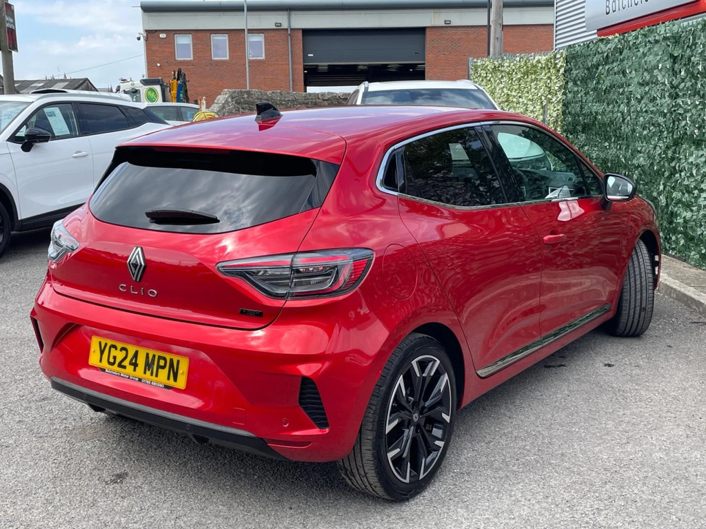 Renault Clio 1.6 E-tech Techno Euro 6 Ss YG24MPN Red #5