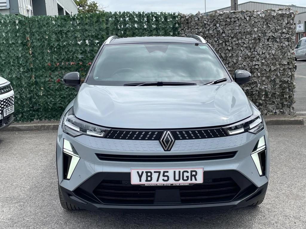 Renault Captur 1.8 E-tech Techno Euro 6 Ss YB75UGR Grey #2