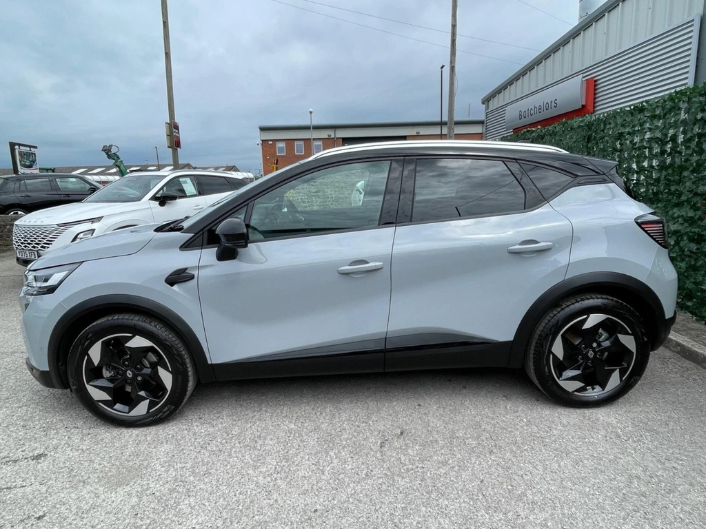Renault Captur 1.8 E-tech Techno Euro 6 Ss YB75UGR Grey #4