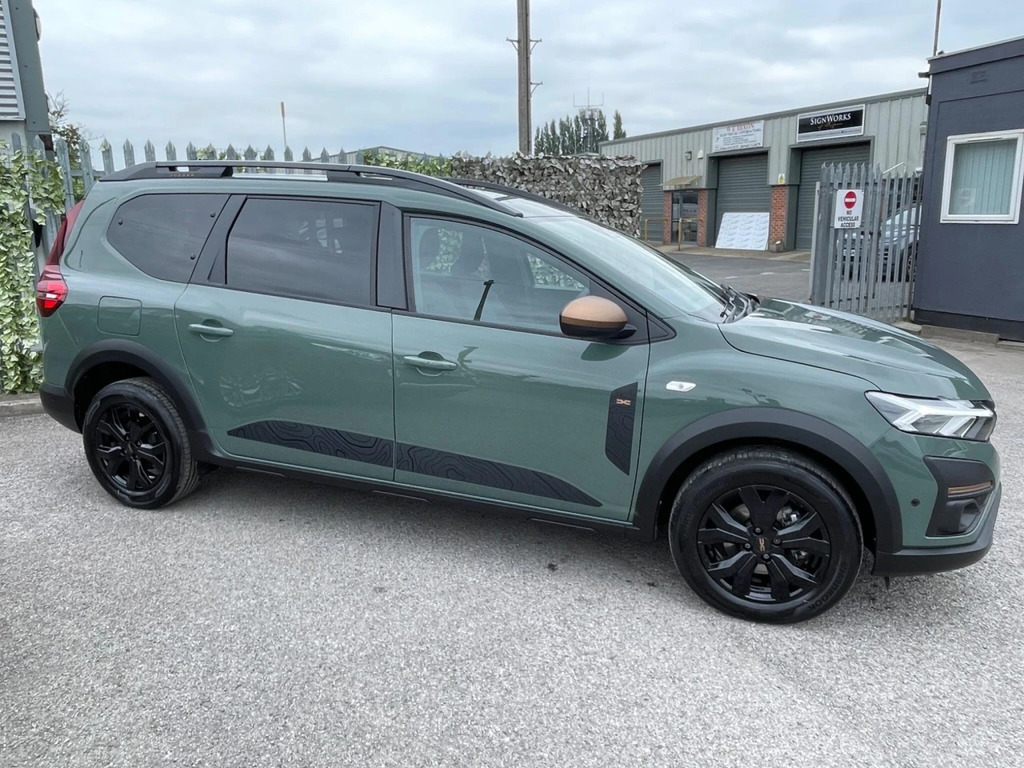Dacia Jogger 1.0 Tce Extreme Euro 6 Ss Green #6