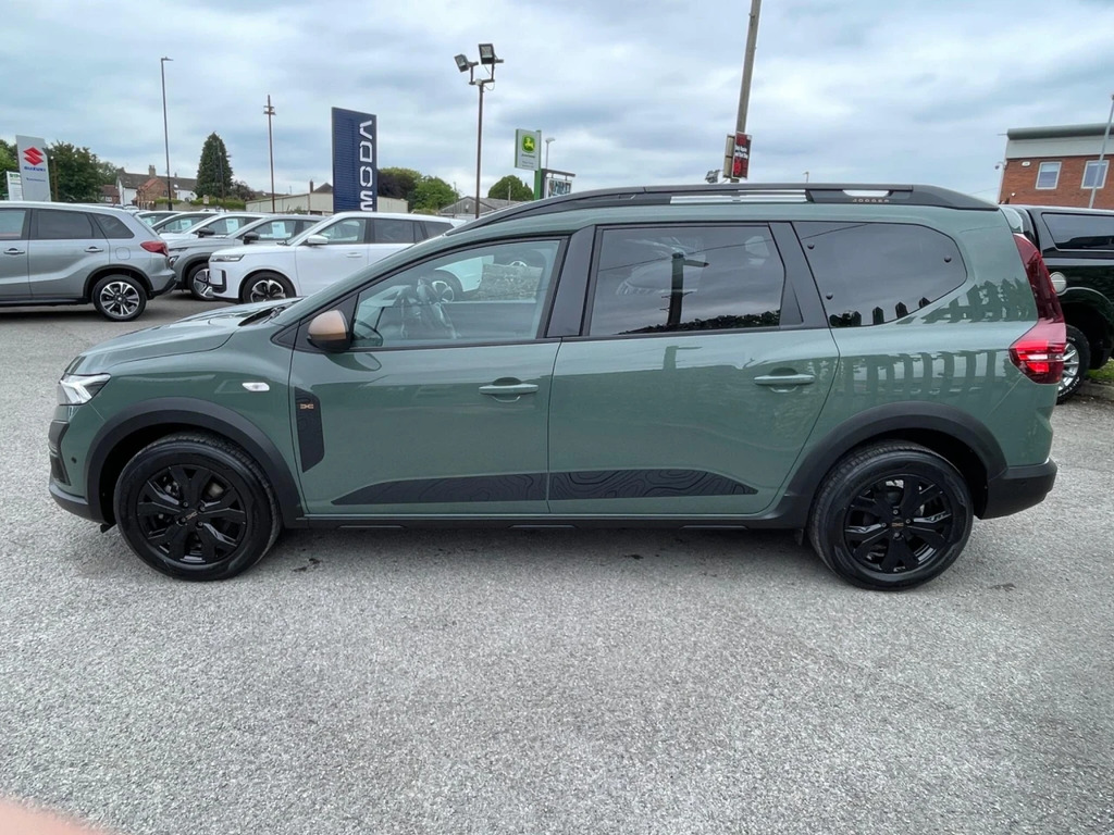 Dacia Jogger 1.0 Tce Extreme Euro 6 Ss Green #4