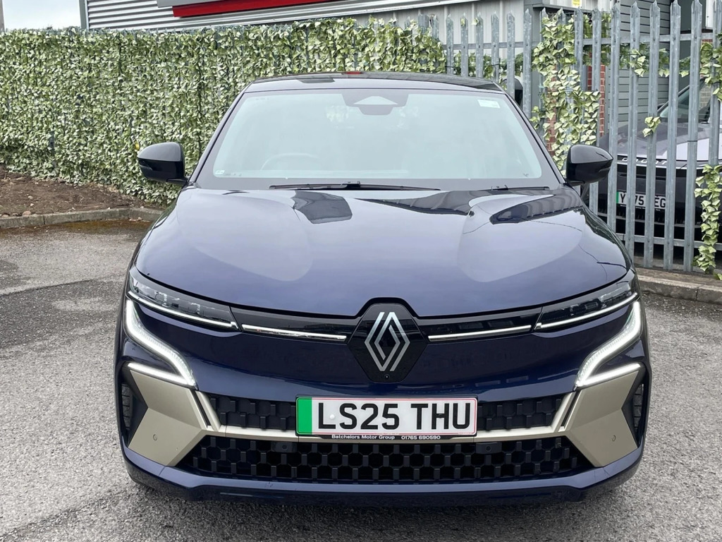 Renault Megane E-Tech Comfort Range 60Kwh Iconic Blue #2