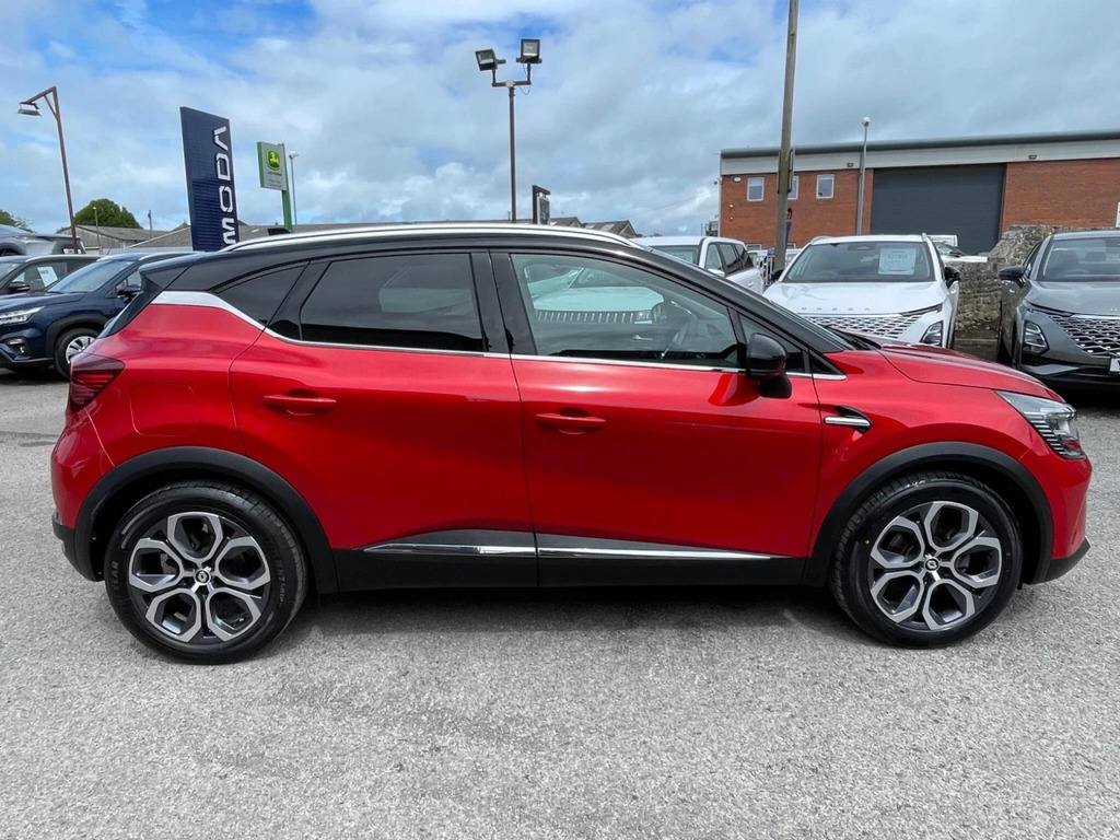 Renault Captur 1.6 E-tech Techno Euro 6 Ss CK73UGV Red #6
