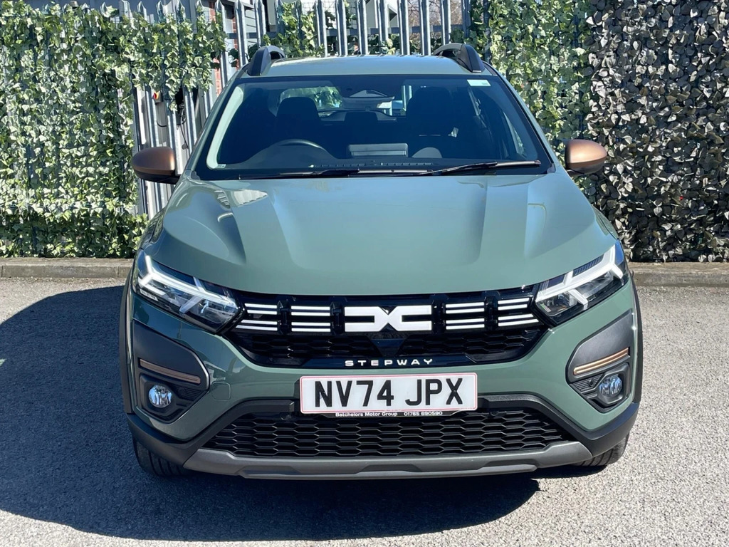 Dacia Sandero Stepway 1.0 Tce Extreme Euro 6 Ss Green #2