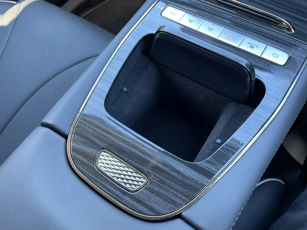 Omoda E5 58.9Kwh Noble Grey #4