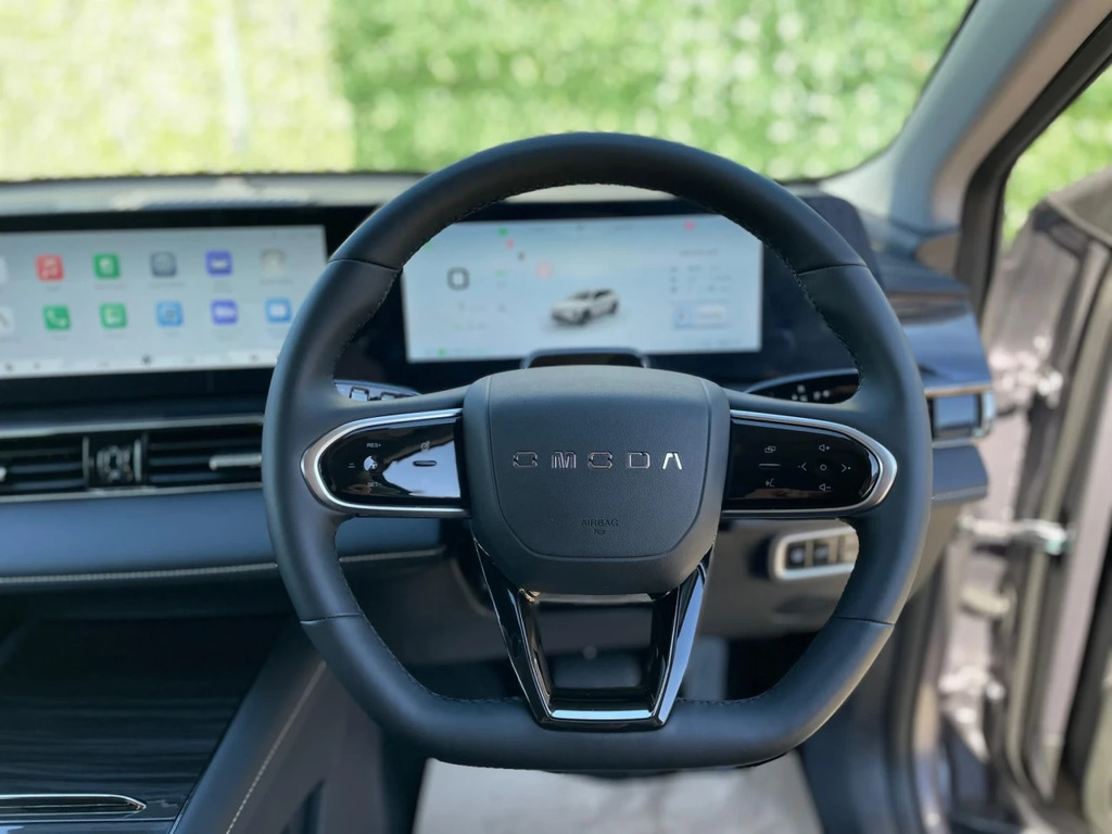 Omoda E5 61.05Kwh Noble Suv 204 Ps Silver #31