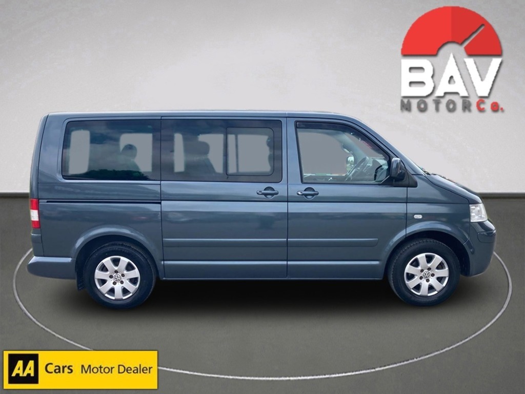 Volkswagen Caravelle Tdi Se III Grey #3