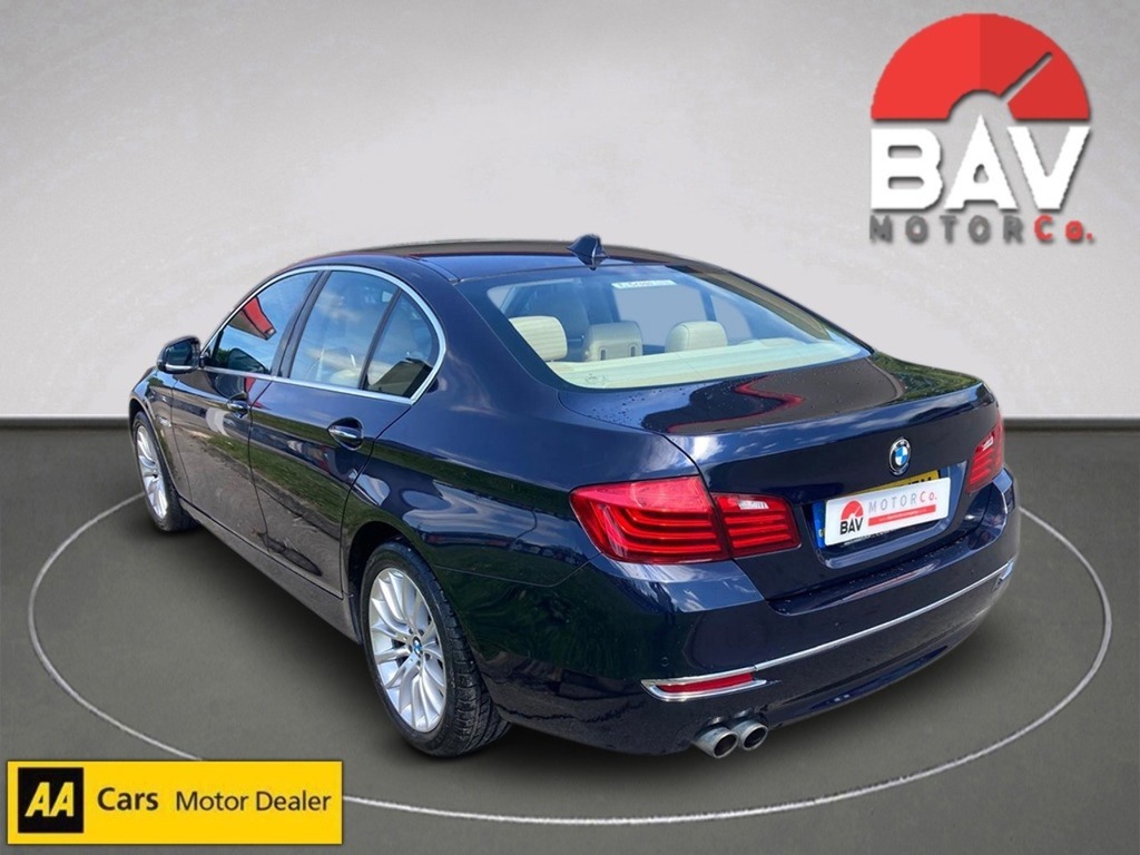 BMW 5 Series 520D Luxury AK14BZV Blue #5
