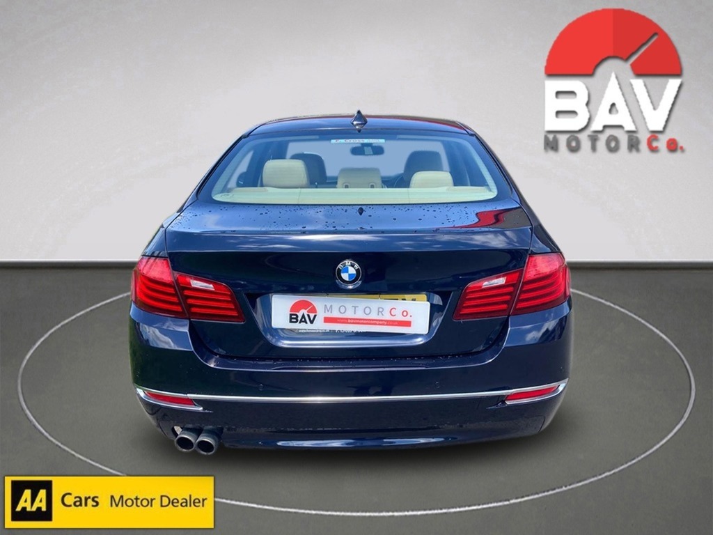 BMW 5 Series 520D Luxury AK14BZV Blue #4