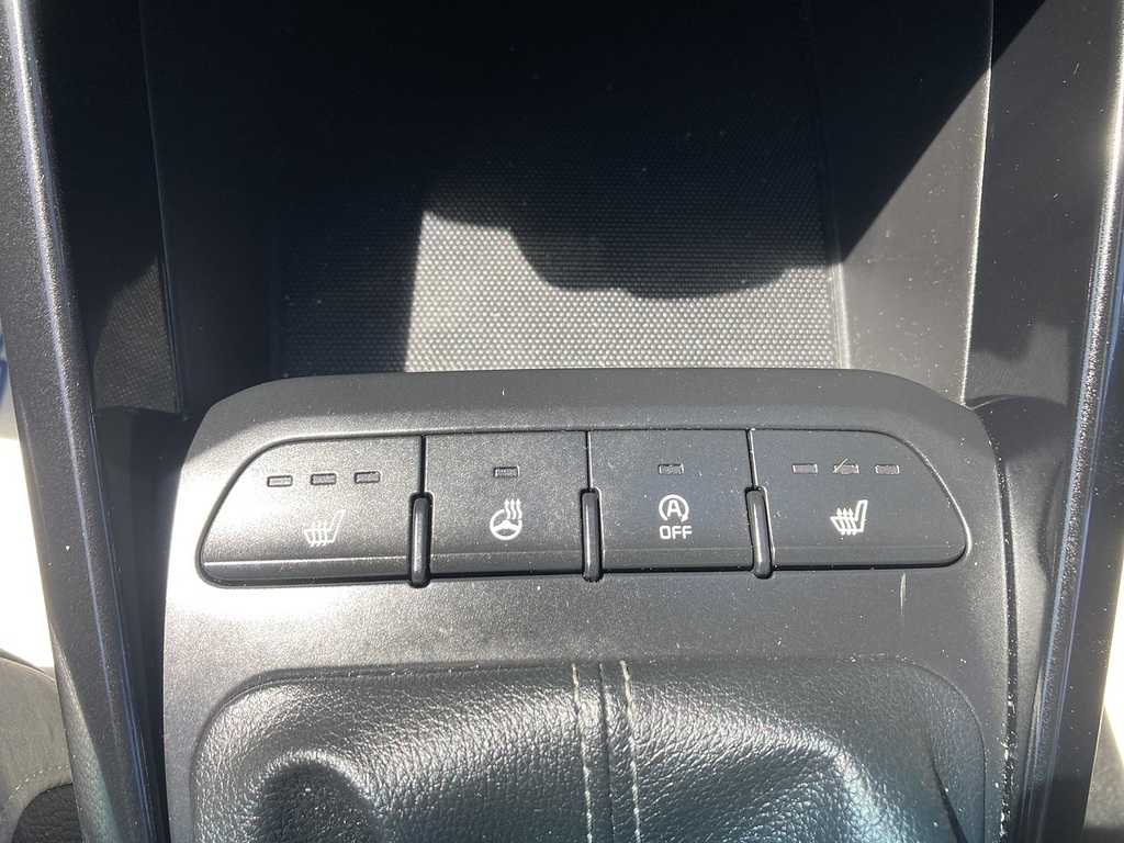 Kia Stonic 1.0 T Gdi First Edition Suv Euro Black #24