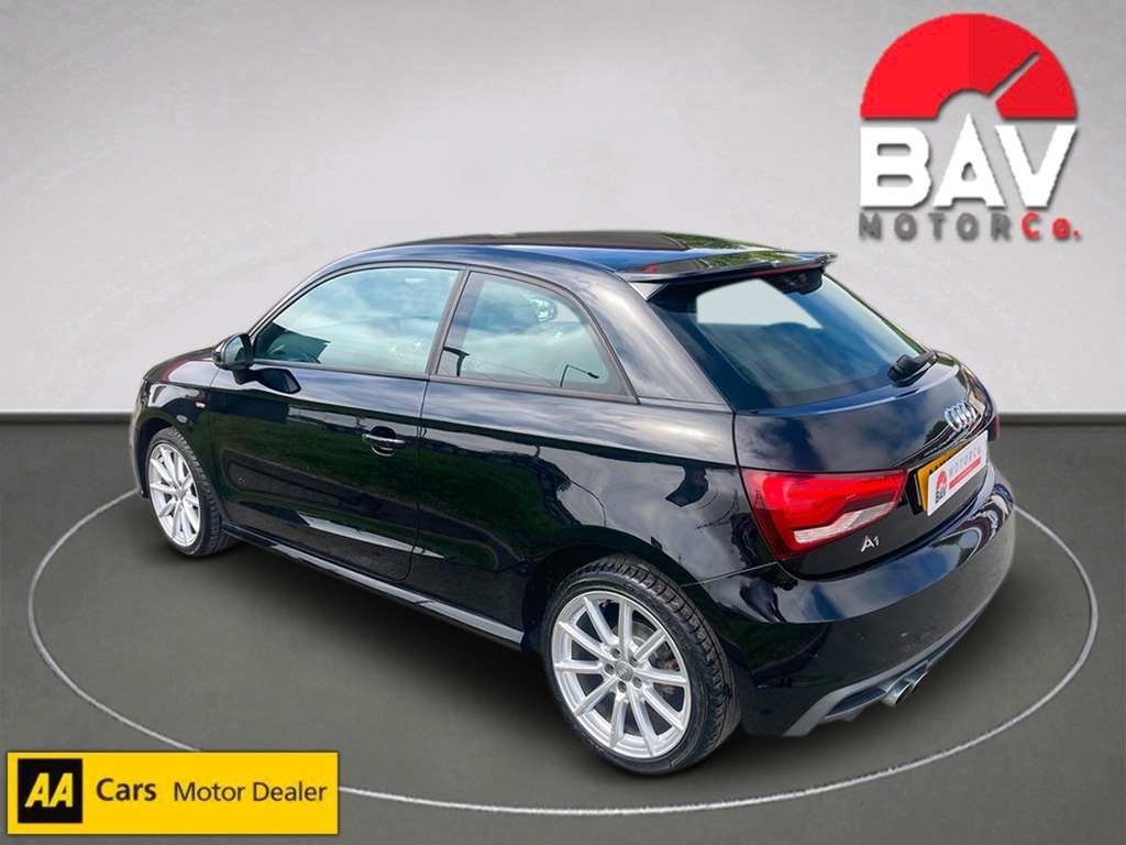 Audi A1 Tfsi S Line AU18XDE Black #5