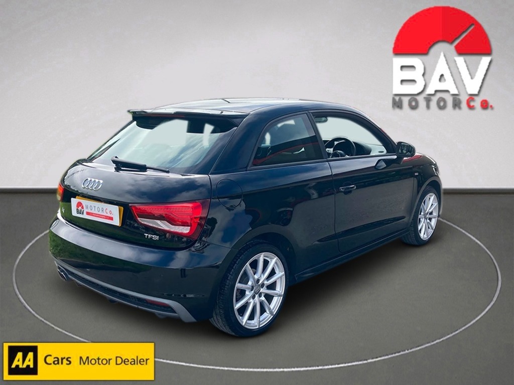 Audi A1 Tfsi S Line AU18XDE Black #3