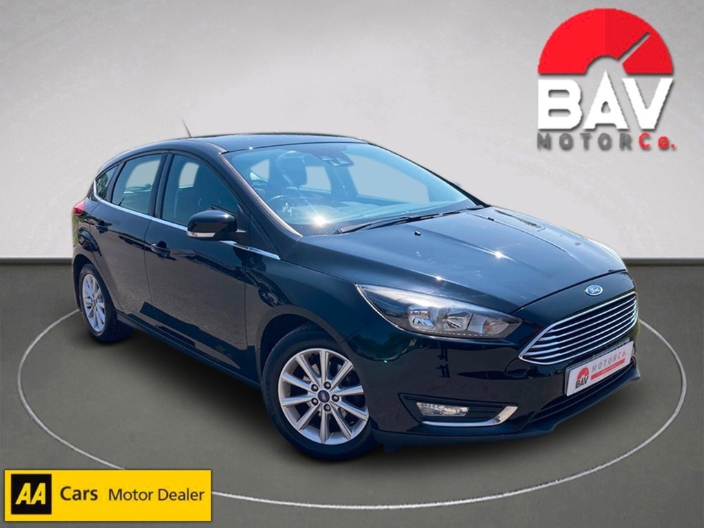 Ford Focus T Ecoboost Titanium KY66NXV Black